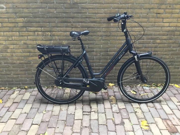 Elektrische fiets Stella vincenza 2022, Fietsen en Brommers, Elektrische fietsen, Gebruikt, Overige merken, 55 tot 59 cm, 50 km per accu of meer