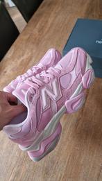 New Balance x ASOS Exclusive 9060 Pink EU40 Nieuw, New Balance, Nieuw, Ophalen of Verzenden, Sneakers of Gympen