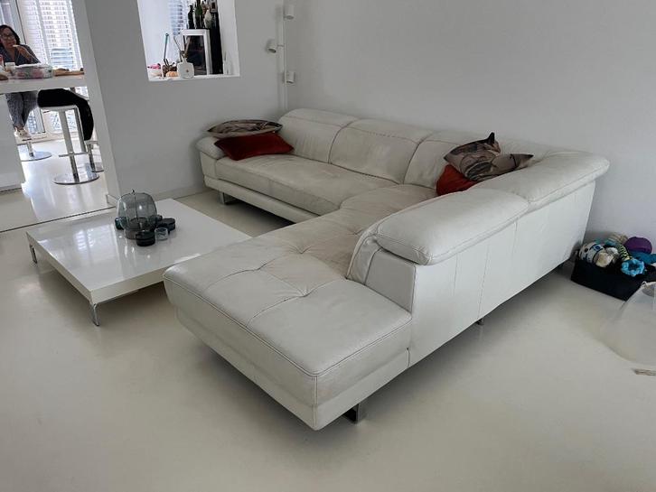 Natuzzi hoekbank, Huis en Inrichting, Banken | Bankstellen, Gebruikt, Hoekbank, Vierpersoons of meer, 250 tot 300 cm, 100 tot 125 cm