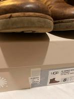 UGG, Kleding | Dames, Schoenen, UGG, Bruin, Ophalen of Verzenden, Gedragen