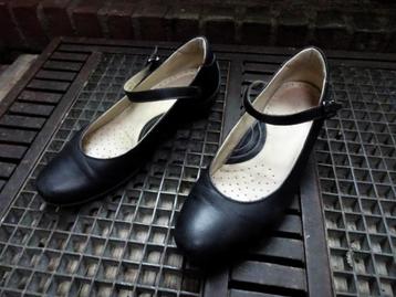 Maat 37 * Zwarte Ecco schoenen met apart hakje beschikbaar voor biedingen