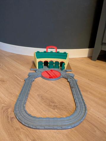 Thomas de trein - station + inklapbare treinrails beschikbaar voor biedingen