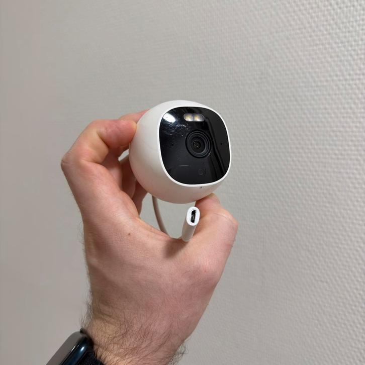 Eufy 2K Outdoor Cam Pro met 128GB microSD, Audio, Tv en Foto, Videobewaking, Gebruikt, Ophalen of Verzenden