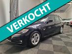 BMW 3-serie Touring 2009. 318i Business Line. Trekhaak. NAP., Zwart, Blauw, Origineel Nederlands, Handgeschakeld