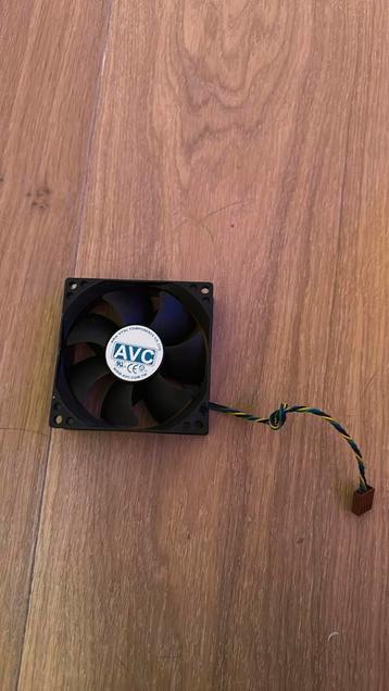Luide CPU fan (Gratis) beschikbaar voor biedingen