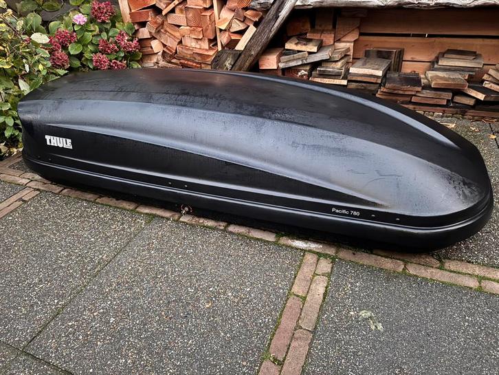 Thule pacific 780. 2 keer gebruikt, Auto diversen, Dakkoffers, Zo goed als nieuw, Ophalen of Verzenden