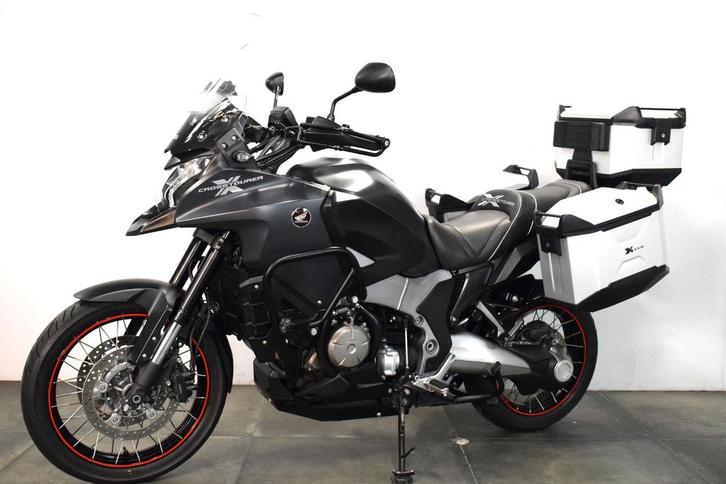 HONDA VFR 1200 X CROSSTOURER (bj 2017) ABS 3 koffers, Motoren, Motoren | Honda, Bedrijf, Overig, meer dan 35 kW, 4 cilinders, Motorrijbewijs A
