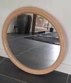 Vintage jaren 70 spiegel beige rand rond 50 cm z.g.a.n., Ophalen, Zo goed als nieuw