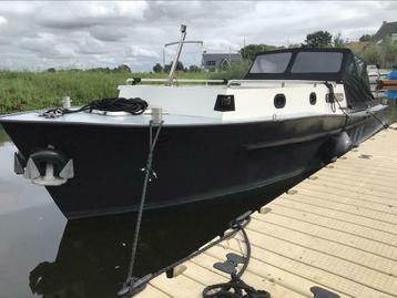 Voormalig werkscheepje, geheel gerestaureerd in 2018, beschikbaar voor biedingen