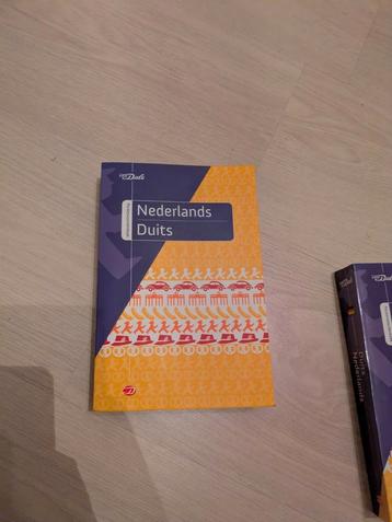 Woordenboek van dale Nederlands duits beschikbaar voor biedingen