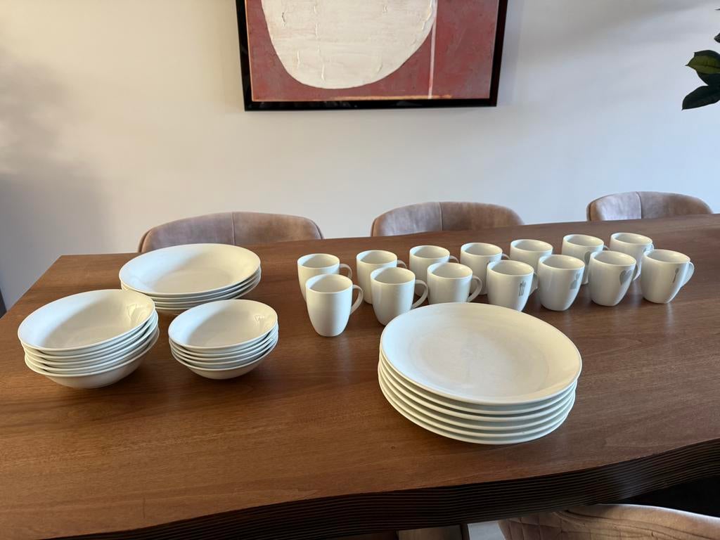 vtwonen Serviesset - Klassiek Wit, Ophalen of Verzenden, Porselein, Overige stijlen, Kom(men)