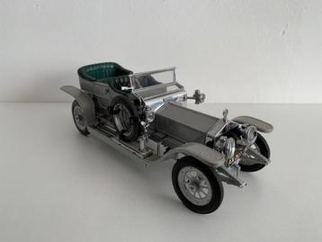 Mooie modelauto beschikbaar voor biedingen