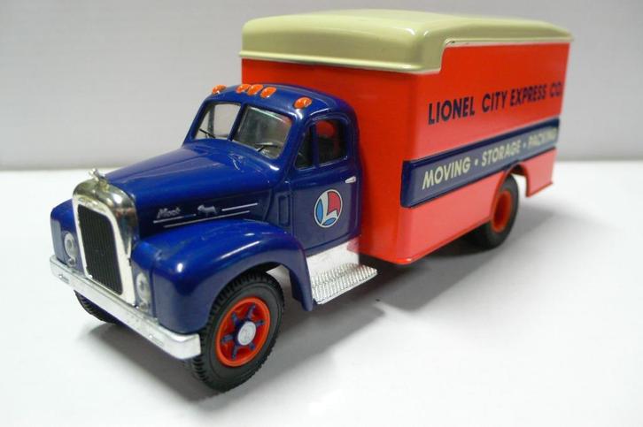 mack -lionel city express - corgi   1/50, Hobby en Vrije tijd, Modelauto's | 1:50, Zo goed als nieuw, Bus of Vrachtwagen, Corgi