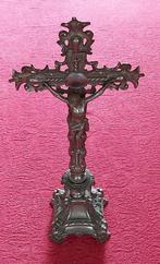 Groot Antiek Kruisbeeld Zwaar Metaal Zilverkleur ca. 1880, Antiek en Kunst, Antiek | Religie, Ophalen of Verzenden