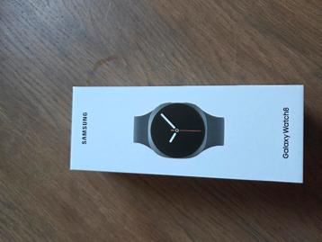 Samsung galaxy watch 8 (geseald) beschikbaar voor biedingen