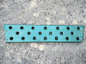 Hardhouten plank voor visbootje.  beschikbaar voor biedingen