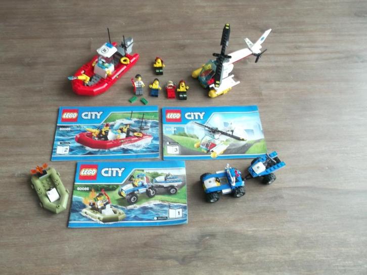 lego 60086 city starter set (2015), Kinderen en Baby's, Speelgoed | Duplo en Lego, Gebruikt, Lego, Complete set, Ophalen of Verzenden