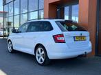Skoda Fabia Combi 1.2TSI|PDC|Cruise|Climate|Isofix|Bluetooth, Gebruikt, 4 cilinders, Wit, Origineel Nederlands