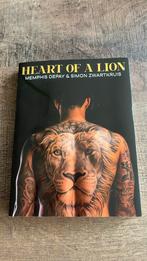 Simon Zwartkruis - Heart of a lion, Verzenden, Sport, Simon Zwartkruis; Memphis Depay, Zo goed als nieuw