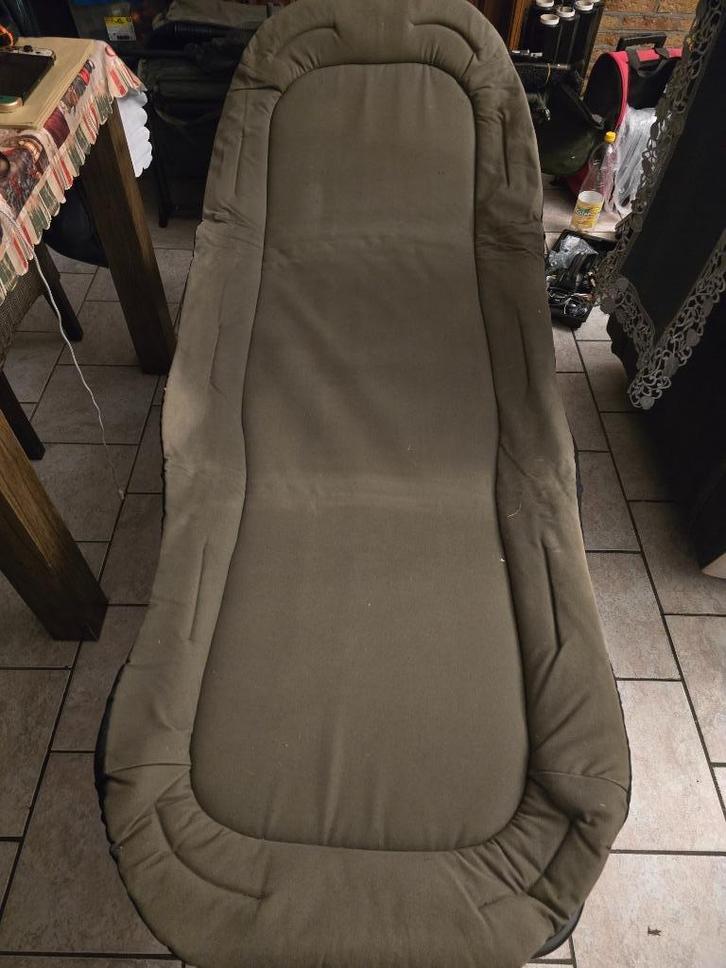 Karper Bedchair, Watersport en Boten, Hengelsport | Karpervissen, Gebruikt, Overige typen, Ophalen