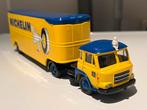 Corgi Michelin Renault J.L. met oplegger 1:50, Ophalen of Verzenden, Zo goed als nieuw, Auto, Corgi