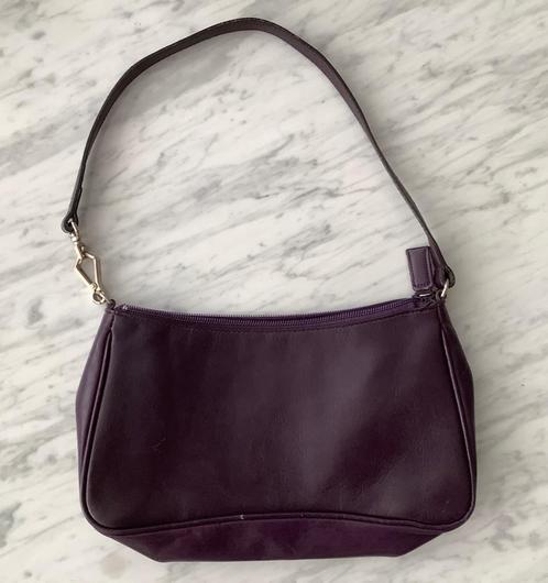 Handtas aubergine paars, Sieraden, Tassen en Uiterlijk, Tassen | Damestassen, Zo goed als nieuw, Handtas, Paars, Ophalen of Verzenden