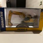 Komatsu PC 200-8 Bagger - Nieuw in doos!, Hobby en Vrije tijd, Modelauto's | 1:50, Ophalen of Verzenden, Nieuw, Overige typen