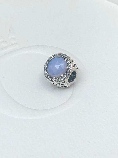 Pandora bedel Radiant Hearts 791725NOP, Sieraden, Tassen en Uiterlijk, Bedels, Zo goed als nieuw, Pandora, Zilver, 1 bedel, Ophalen