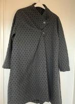 Cora Kemperman mantel jas zwart grijs stippen, Kleding | Dames, Verzenden, Zo goed als nieuw, Zwart