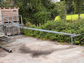 Lichtmast beschikbaar voor biedingen