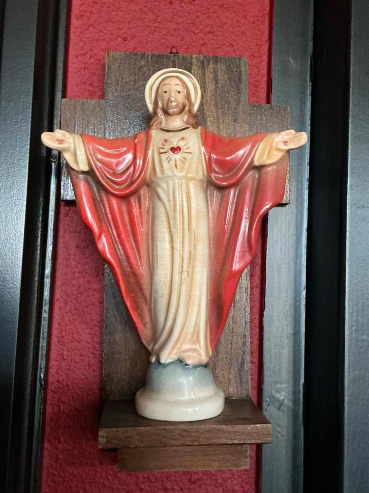 Antiek Jezus Heilig Hart beeld ❤️ inclusief Console, Antiek en Kunst, Antiek | Religie, Ophalen of Verzenden