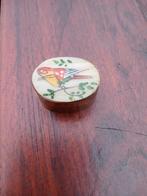 Vintage Pillendoosje met Vogel, Ophalen of Verzenden