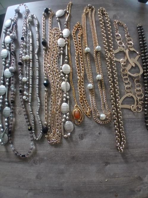 Kettingen. Zilver- en goudkleurig. Diverse, Sieraden, Tassen en Uiterlijk, Kettingen, Gebruikt, Zilver, Zilver, Ophalen of Verzenden