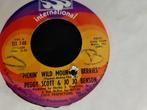 Peggy Scott & Jo Jo Benson – Pickin' Wild Mountain Berries, Gebruikt, 7 inch, Single, Ophalen of Verzenden