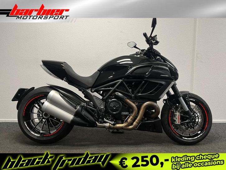 Ducati DIAVEL LEASE VOORDELIG!, Motoren, Motoren | Ducati, Bedrijf, Naked bike, meer dan 35 kW, 2 cilinders, Motorrijbewijs A