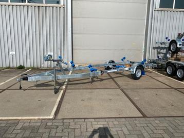 TTH 1300kg boottrailer gezocht beschikbaar voor biedingen