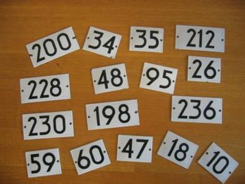 echt oud emaille huisnummerbordje huisnummer vele nummers! beschikbaar voor biedingen