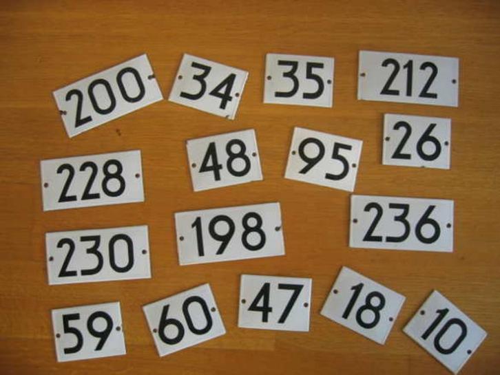 echt oud emaille huisnummerbordje huisnummer vele nummers!, Antiek en Kunst, Antiek | Emaille, Ophalen of Verzenden