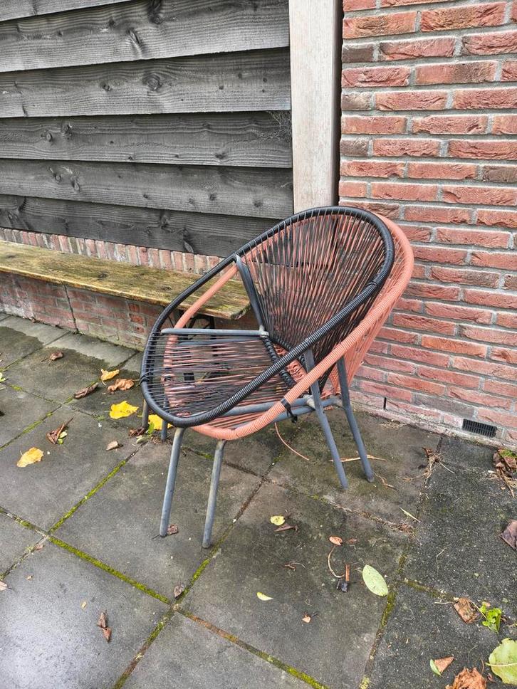 2 Xenos Tuinstoelen - Opknapper! 4 euro voor 2!, Huis en Inrichting, Stoelen, Gebruikt, Twee, Kunststof, Metaal, Zwart, Ophalen of Verzenden