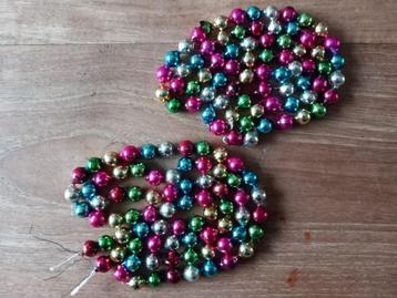 Vintage gekleurde kerstboomkettingen beschikbaar voor biedingen