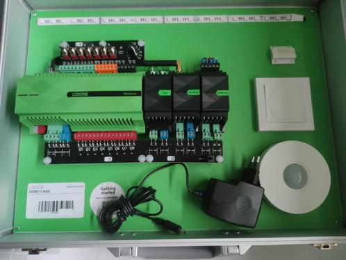 Loxone demokoffer testkoffer domotica  tree huur gen1 100228, Hobby en Vrije tijd, Elektronica-componenten, Zo goed als nieuw