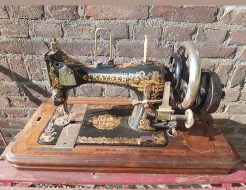 Laatste en allermooiste Kayser naaimachine antiek vintage, Antiek en Kunst, Antiek | Naaimachines, Ophalen
