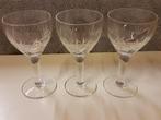 Gegraveerde kristallen glazen 3 stuks Hoogte 13,5 cm, Antiek en Kunst, Antiek | Glas en Kristal, Ophalen of Verzenden