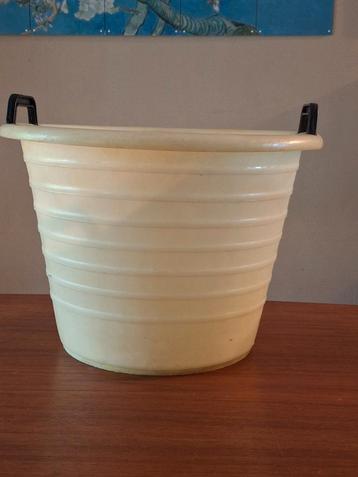 Vintage crème kleurige wasemmer - Robuust & Veelzijdig! beschikbaar voor biedingen