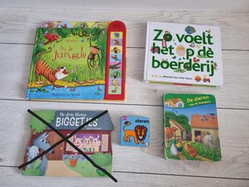 Interactieve/voel/flapjes boekjes over dieren beschikbaar voor biedingen