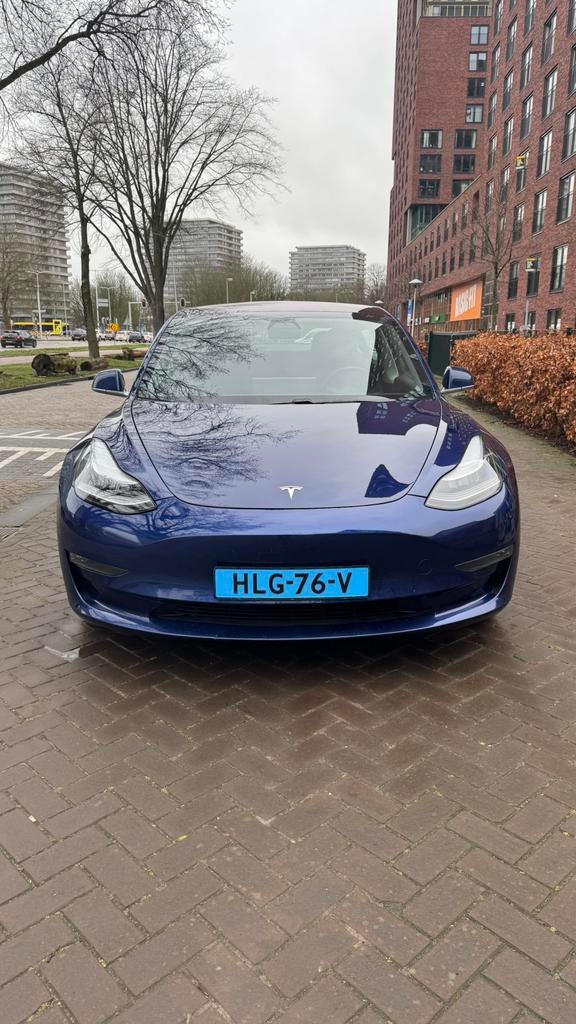 Tesla Model 3 2019 Blauw 75 kWh long Range Dual Motor 441 pk, Auto's, Automaat, 1831 kg, Zwart, Blauw