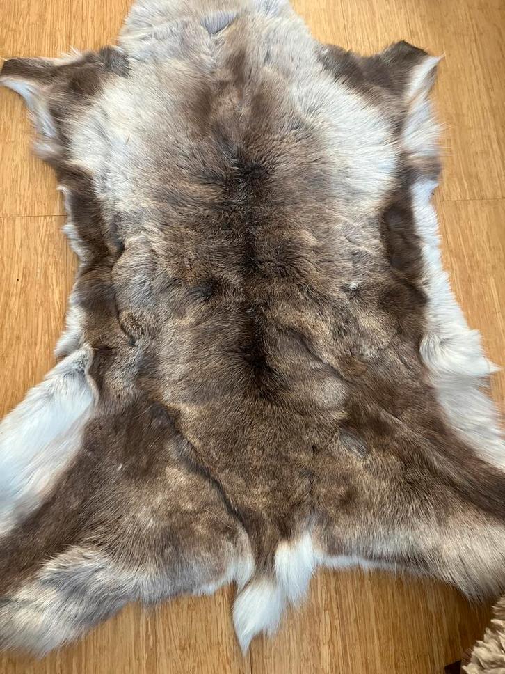 2x Rendierhuid - groot, 125 bij 80 cm, Huis en Inrichting, Stoffering | Tapijten en Kleden, Nieuw, 50 tot 100 cm, 100 tot 150 cm