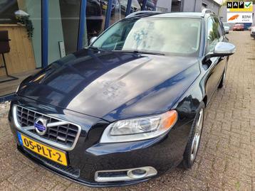 Volvo V70 2.0T R-Design LEER / NAVI / SPOILER / TREKHAAK