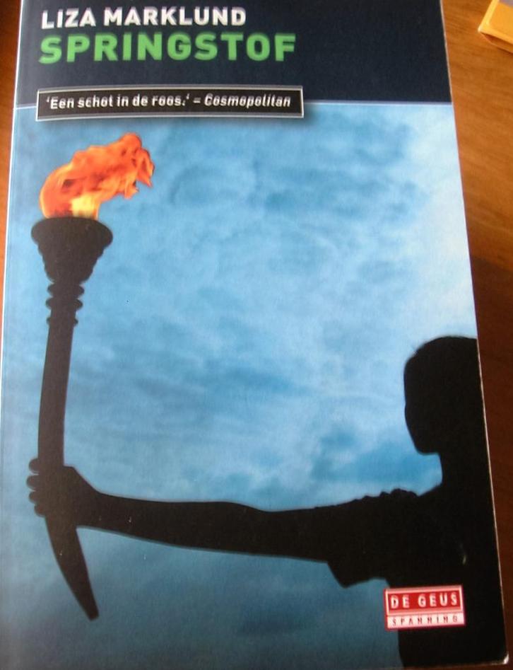 Liza Marklund Springstof, Boeken, Thrillers, Zo goed als nieuw, Scandinavië, Ophalen of Verzenden