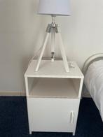 2 Nachtkastjes, wit. Geen beschadigingen., Minder dan 45 cm, Zo goed als nieuw, Hout, 55 tot 70 cm